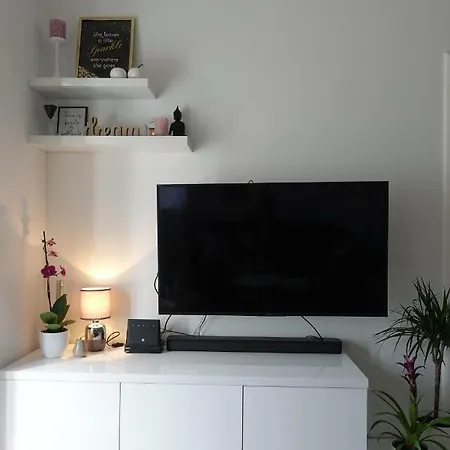 Maja Apartment *