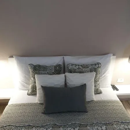 Apartment Maja *
